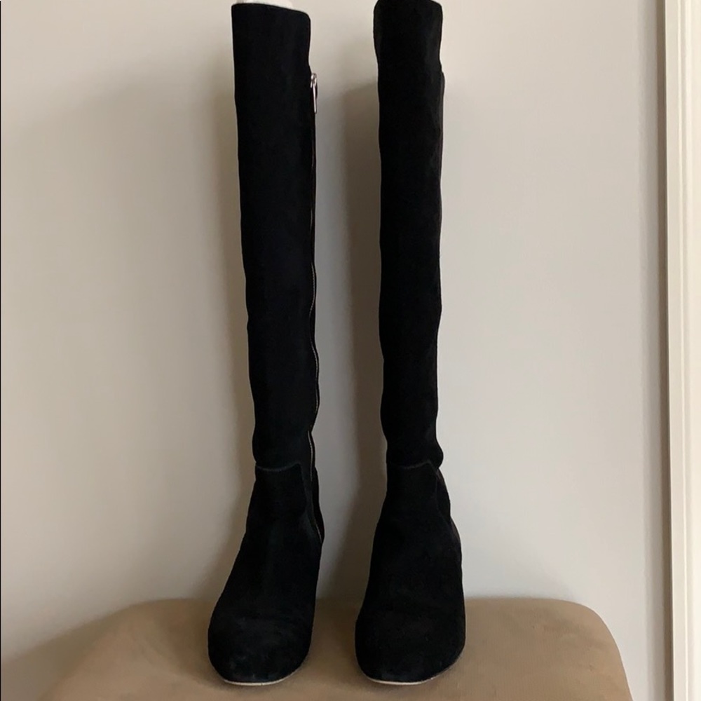 Boots - Picture 2 of 3